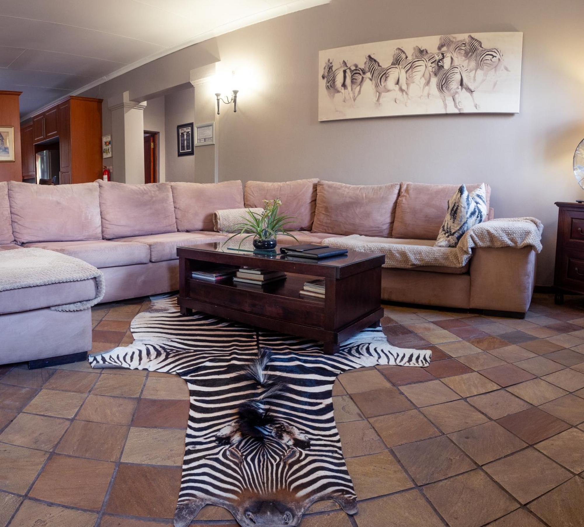 Tuareg Guest House Мидранд Екстериор снимка